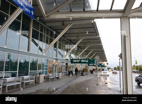 united states international departures Vancouver international airport BC Canada Stock Photo - Alamy