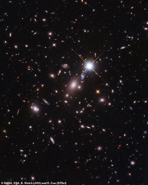 Kính viễn vọng Hubble của NASA phát hiện ngôi sao lâu đời nhất từng ...