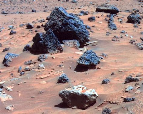 Mars Meteorites: Photos of Meteorites Found by the Mars Rovers