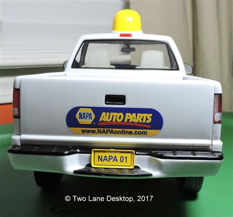 NAPA Auto Parts Delivery Truck 2002 Chevy S-10 pickup 1:12 scale (est.)