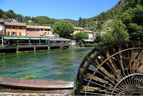 Fontaine de Vaucluse • Sites naturels » outdooractive.com