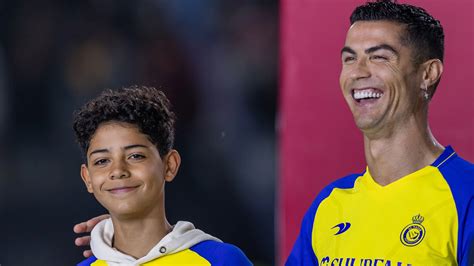 Cristiano Ronaldo Jr. deixou recado ao guarda-redes do Al-Hilal - Jornal Desportivo