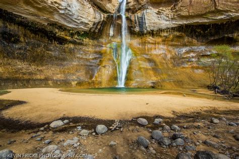 Lower Calf Creek Falls