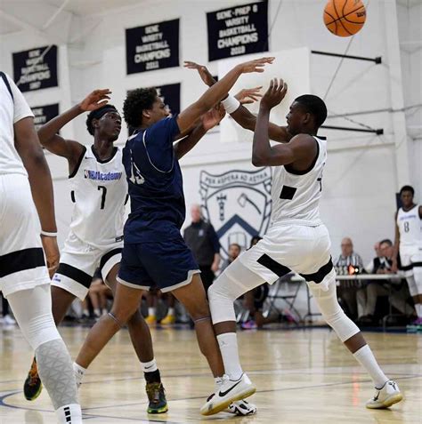 St. Thomas More basketball earns win over NBA Academy-Africa