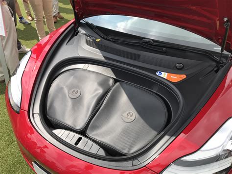 Model 3 tailored Frunk luggage - 2 bag set – Oscarandhamish | Tesla, Tesla accessories, Tesla model