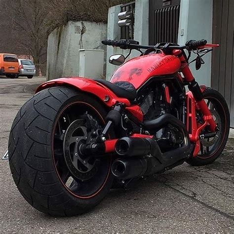 Red Custom Harley … | Chopper bike, Bobber motorcycle, Futuristic motorcycle