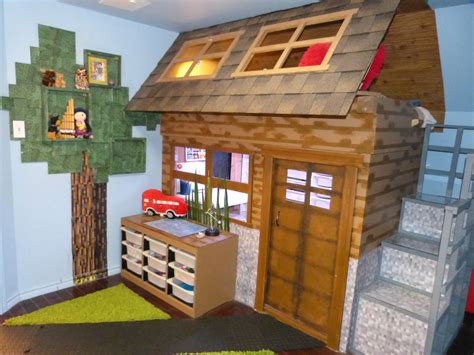 Bedroom created for a minecraft-obsessed child! Minecraft Diy, Minecraft Decorations, Amazing ...