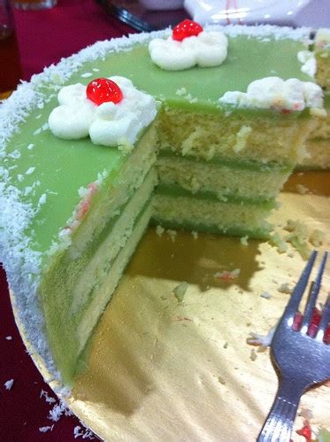 Nasi Lemak Lover: Pandan Layer Cake 香兰蛋糕