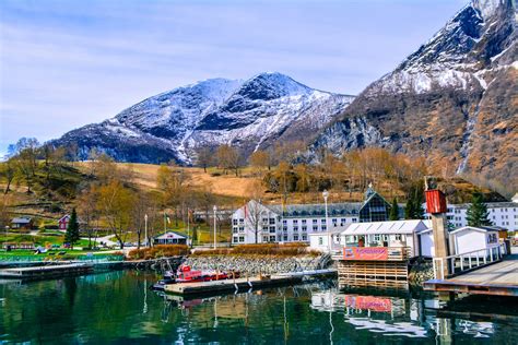 10 Beautiful Towns You Should Visit in Norway - Hand Luggage Only ...