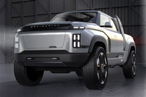 This hydrogen-powered pickup truck embodies the perfect balance of ...