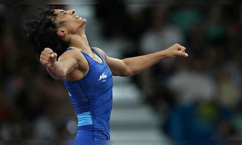 Vinesh Phogat misses silver medal as she gets disqualified from Paris ...