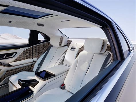 2023 Mercedes-Maybach S680 Haute Voiture Hailed as 'Drivable Art'