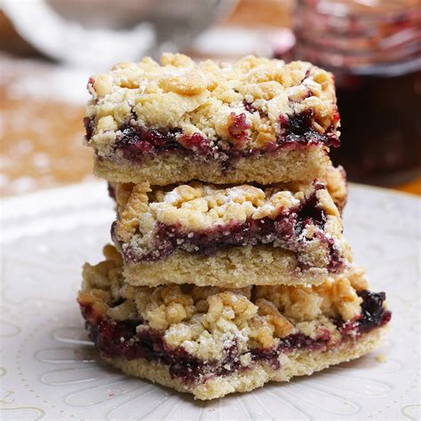 Shortbread Jam Squares Recipe by Maklano