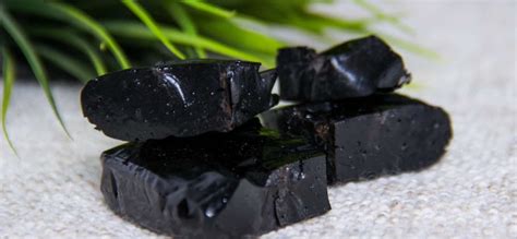 The Many Health Benefits Of Himalayan Shilajit-Auric