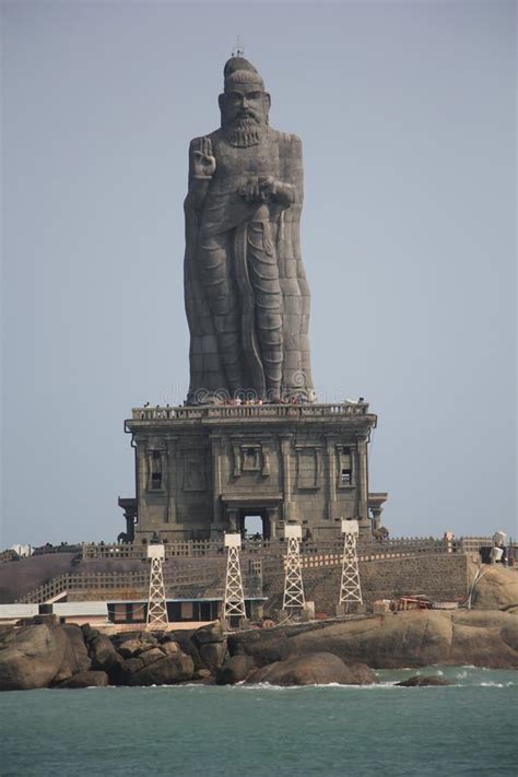 A View of Vivekananda Rock Memorial and Thiruvalluvar Statue Editorial Stock Photo - Image of ...