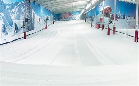 Your Guide to Indoor and Dry Slope Skiing in the UK | Welove2ski