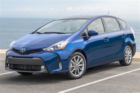 2017 Toyota Prius v Pricing - For Sale | Edmunds