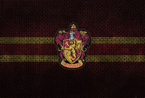 Harry Potter Hogwarts Wallpaper - WallpaperSafari