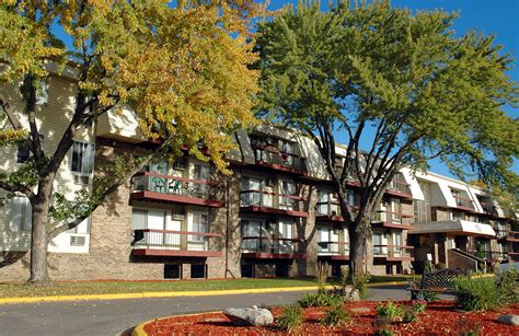 Burnsville Parkway Apartments - Burnsville, MN | Apartments.com