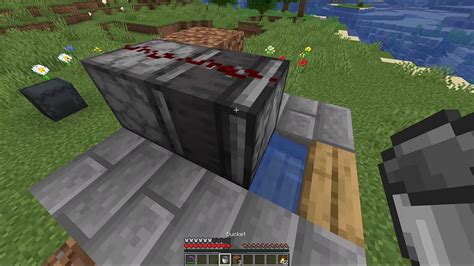 How to build automatic concrete maker in Minecraft