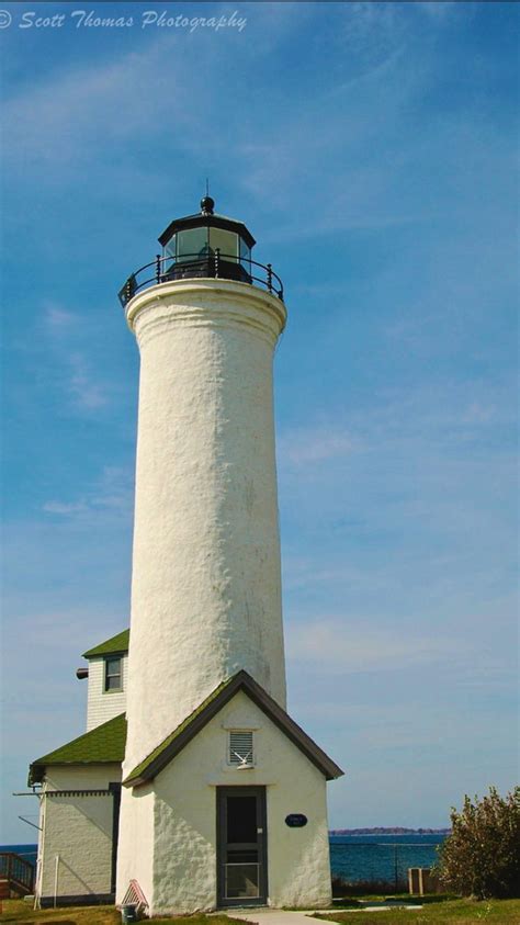 Tibbets Point Lighthouse, Cape Vincent, New York, USA- by Scottwdw | Lighthouse inspiration ...