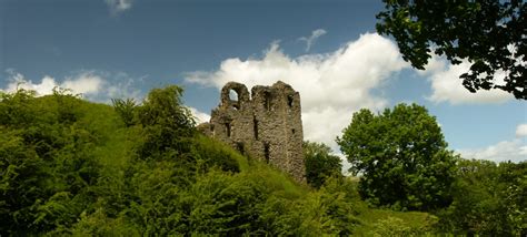 Who haunts Scarborough Castle? - A Bit About Britain