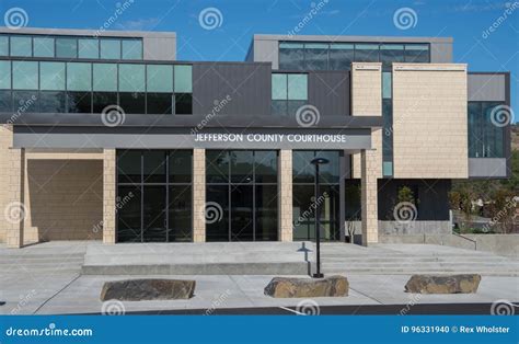 Jefferson County Courthouse in Madras, Oregon Editorial Image - Image ...