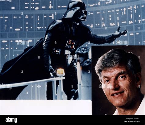 STAR WARS : David Prowse as Darth Vader Stock Photo - Alamy