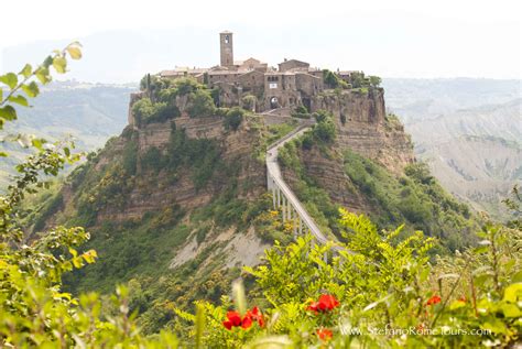 Villages of Italy - Civita di Bagnoregio, Latium - Imgur | Rome tours ...