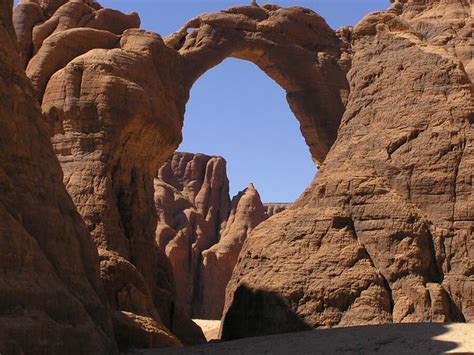 The Ennedi Plateau: Secret Stones of the Sahara ~ Kuriositas