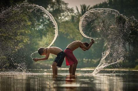 Pin by Visoot Uthairam on Amazing Photography | Water photography, Kids ...