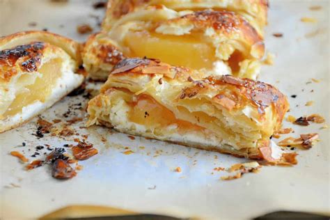 puff pastry cream cheese savory