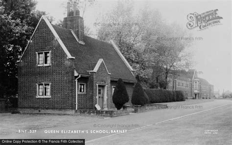 Photo of Barnet, Queen Elizabeth's School c.1953