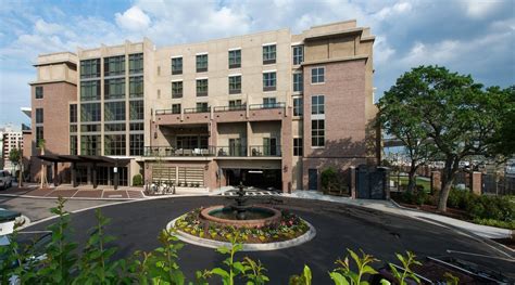 HILTON GARDEN INN CHARLESTON WATERFRONT/DOWNTOWN - Updated 2024 Prices & Hotel Reviews (SC)