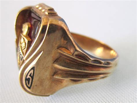 Vintage 1965 Class Ring 10K Gold