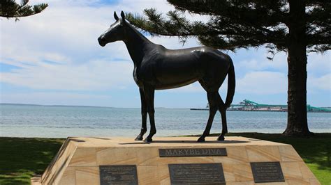 Makybe Diva Statue - Port Lincoln, South Australia