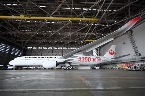 JAL Unveils Airbus A350-1000 with Striking Red Logo, Commencing Flights on January 24 - TRAICY ...