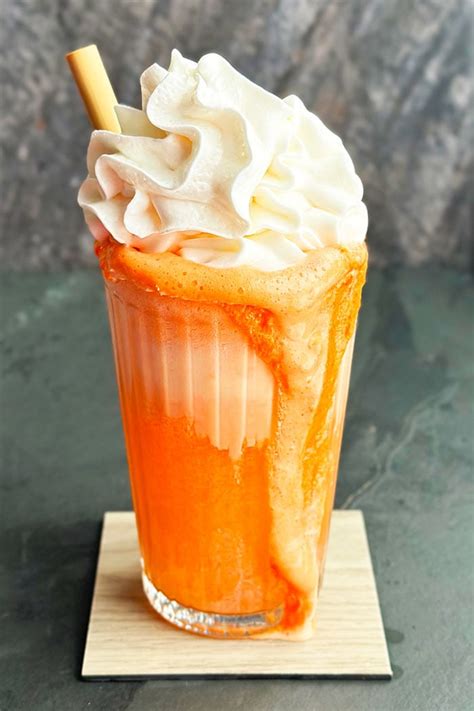 Ice Cream Float {2 Ingredients} - CakeWhiz