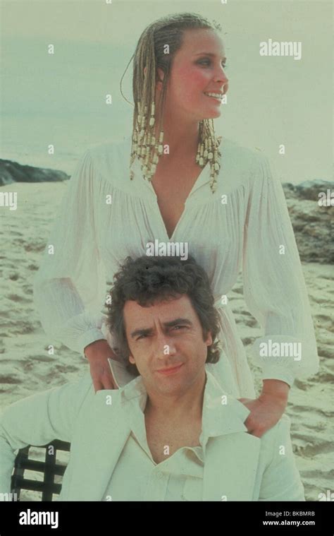 TEN (1979) BO DEREK, DUDLEY MOORE TEN 007 Stock Photo - Alamy