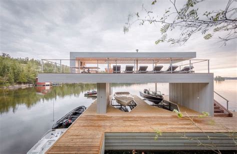 Koby Kepert: A Modern Boat House with Spectacular Vistas