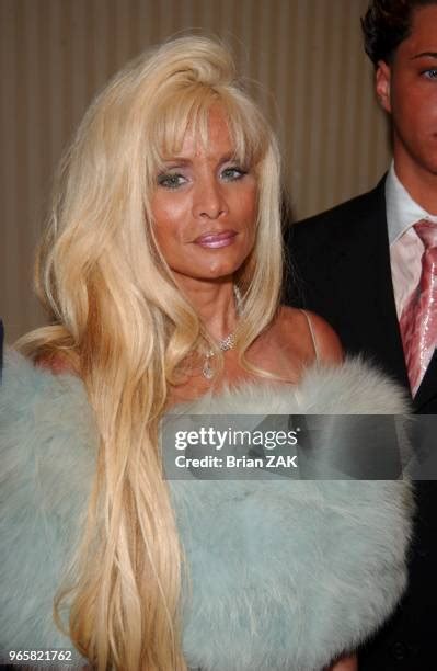 215 Victoria Gotti Photos Stock Photos, High-Res Pictures, and Images - Getty Images