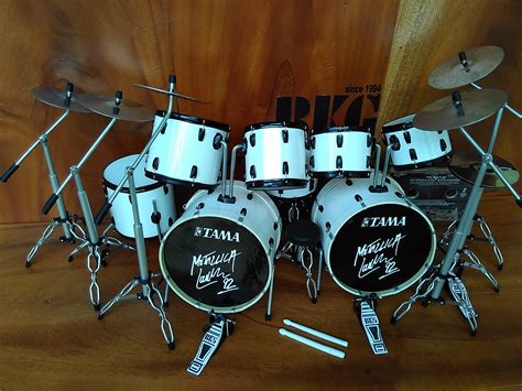 Lars Ulrich METALLICA TAMA Miniature Drum Kit (RGM427 ...