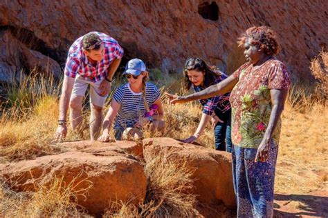 Uluru: Aboriginal Art & Culture Experience | GetYourGuide