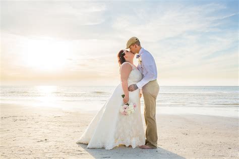 Sandpearl Resort Wedding | Clearwater Beach Wedding Photographer