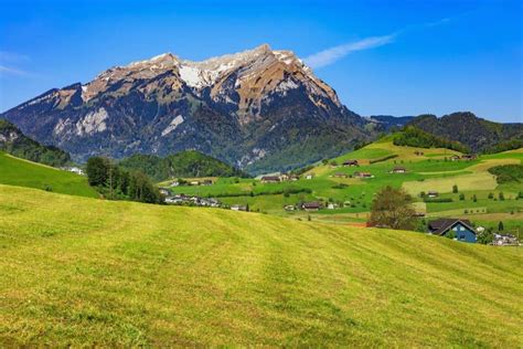 Hiking In Switzerland: 20 BEST Hikes In Switzerland