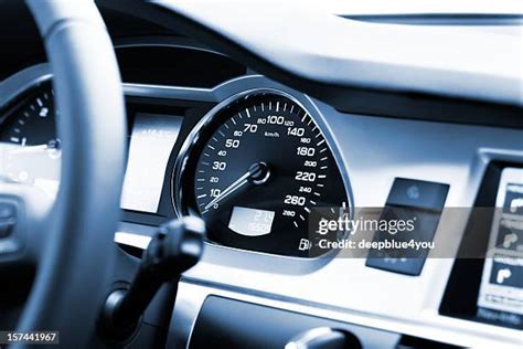 Cockpit Dashboard Photos and Premium High Res Pictures - Getty Images