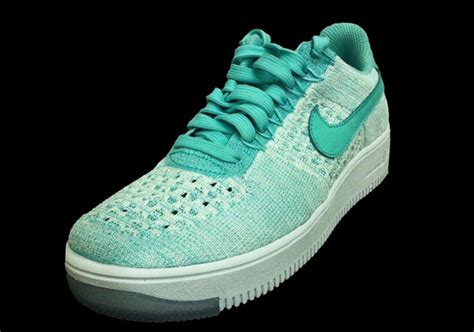 Nike Air Force 1 Low Flyknit "Green Glow" - SneakerNews.com