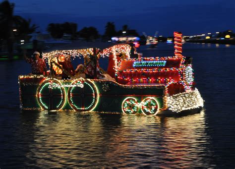 Key Colony Beach Community Association | Boat parade, Holiday lights, Boat decor