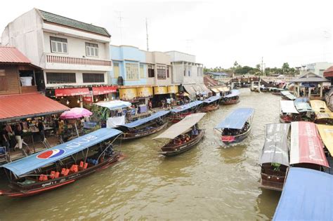 286 Amphawa Temple Stock Photos - Free & Royalty-Free Stock Photos from Dreamstime