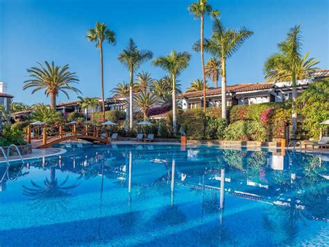 Top 10 Luxury Resorts & Hotels in Gran Canaria - Luxury Hotel Deals